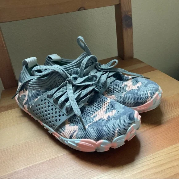 Minimalist Trail Running Barefoot Shoes | Wide Toe Box | Zero Drop - Picture 4 of 12